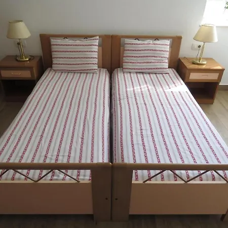 Terra - One Bedroom With Balcony And Garden View