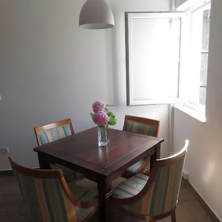 Terra - One Bedroom With Balcony And Garden View *